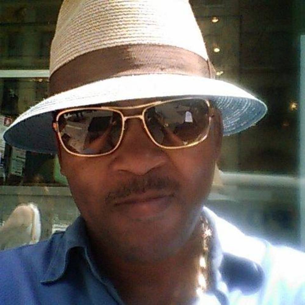 Meet your Posher, Eugene